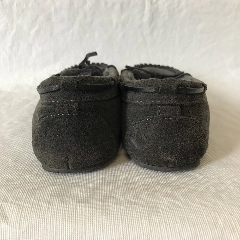 Minnetonka Moccasin Leather Faux Fur Slippers